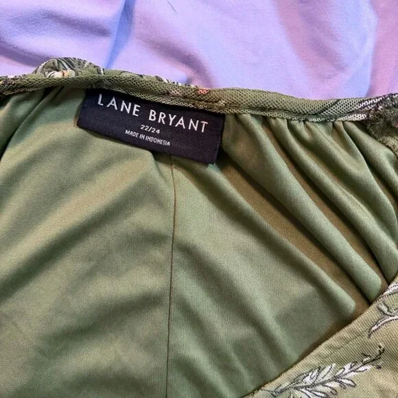 Lane Bryant PLUS SIZE 22/24 green floral butterfly flowy vneck blouse shawl - Picture 12 of 15